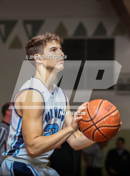 Thumbnail 1 in Edison vs. Pleasant Valley photogallery.