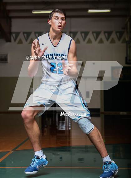 Thumbnail 2 in Edison vs. Pleasant Valley photogallery.