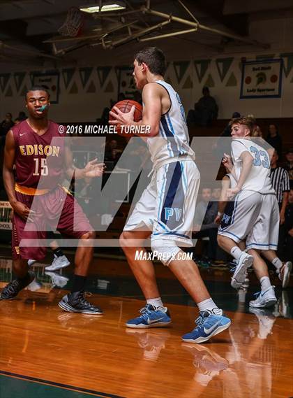 Thumbnail 3 in Edison vs. Pleasant Valley photogallery.
