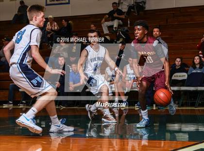 Thumbnail 3 in Edison vs. Pleasant Valley photogallery.