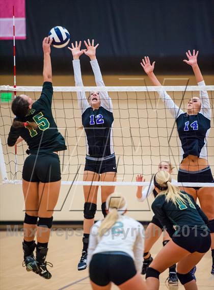 Thumbnail 3 in Mountain Vista @ Douglas County photogallery.