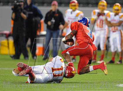 Thumbnail 1 in Oakdale vs. Serra (CIF State D2 Final) photogallery.