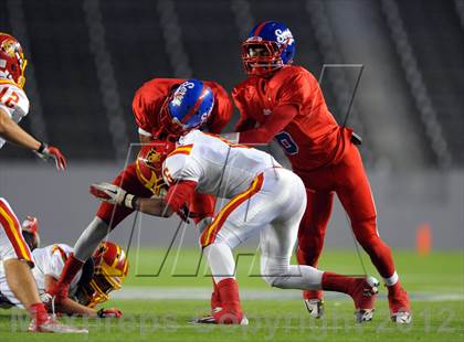 Thumbnail 2 in Oakdale vs. Serra (CIF State D2 Final) photogallery.