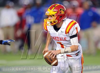Thumbnail 3 in Oakdale vs. Serra (CIF State D2 Final) photogallery.