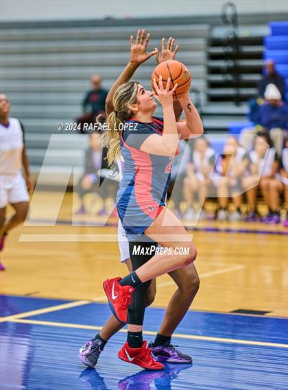 Thumbnail 1 in Wheatley vs. Lamar (Houston ISD Tournament) photogallery.