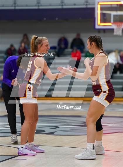 Thumbnail 3 in Gibson Southern vs. Silver Creek (Sneakers for Santa Shootout) photogallery.