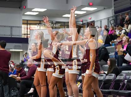 Thumbnail 2 in Gibson Southern vs. Silver Creek (Sneakers for Santa Shootout) photogallery.