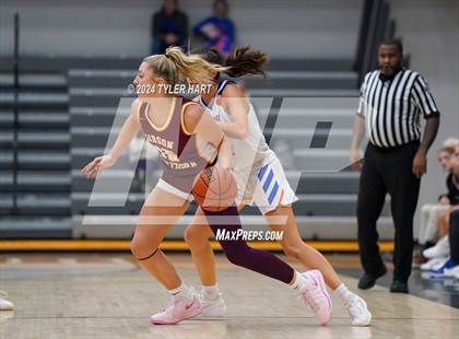 Thumbnail 3 in Gibson Southern vs. Silver Creek (Sneakers for Santa Shootout) photogallery.