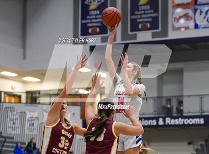 Thumbnail 1 in Gibson Southern vs. Silver Creek (Sneakers for Santa Shootout) photogallery.