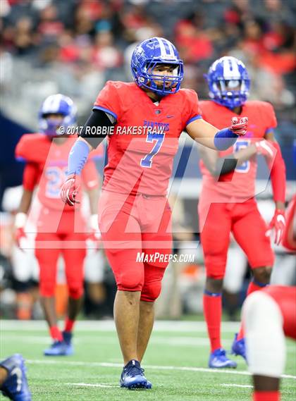 Thumbnail 1 in Duncanville vs. Trinity (UIL 6A Division 1 Region 1 Area) photogallery.