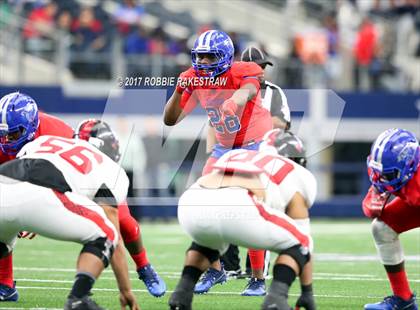 Thumbnail 2 in Duncanville vs. Trinity (UIL 6A Division 1 Region 1 Area) photogallery.