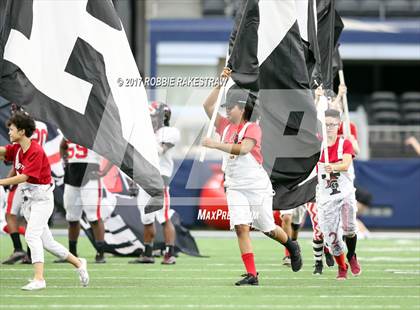 Thumbnail 2 in Duncanville vs. Trinity (UIL 6A Division 1 Region 1 Area) photogallery.