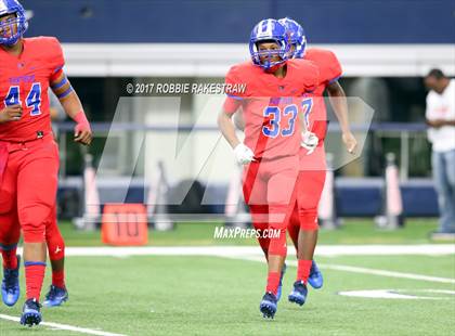 Thumbnail 1 in Duncanville vs. Trinity (UIL 6A Division 1 Region 1 Area) photogallery.