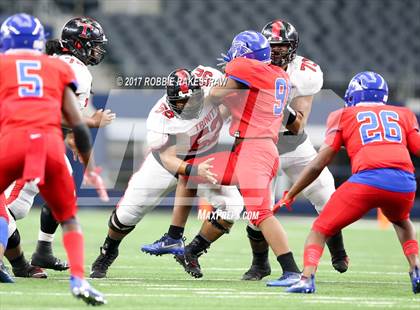 Thumbnail 2 in Duncanville vs. Trinity (UIL 6A Division 1 Region 1 Area) photogallery.