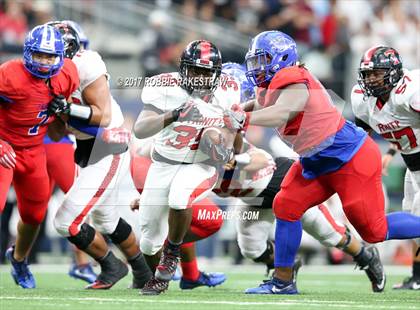Thumbnail 3 in Duncanville vs. Trinity (UIL 6A Division 1 Region 1 Area) photogallery.