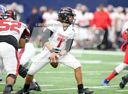 Thumbnail 3 in Duncanville vs. Trinity (UIL 6A Division 1 Region 1 Area) photogallery.
