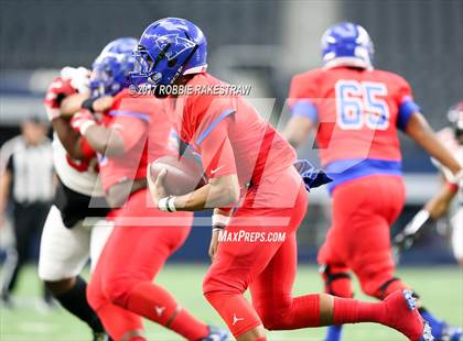 Thumbnail 1 in Duncanville vs. Trinity (UIL 6A Division 1 Region 1 Area) photogallery.