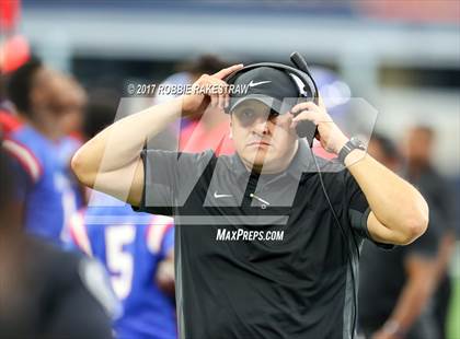 Thumbnail 3 in Duncanville vs. Trinity (UIL 6A Division 1 Region 1 Area) photogallery.
