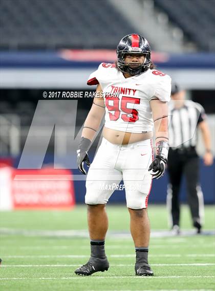 Thumbnail 2 in Duncanville vs. Trinity (UIL 6A Division 1 Region 1 Area) photogallery.