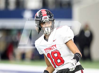 Thumbnail 2 in Duncanville vs. Trinity (UIL 6A Division 1 Region 1 Area) photogallery.