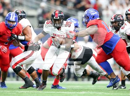 Thumbnail 2 in Duncanville vs. Trinity (UIL 6A Division 1 Region 1 Area) photogallery.
