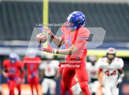 Thumbnail 2 in Duncanville vs. Trinity (UIL 6A Division 1 Region 1 Area) photogallery.