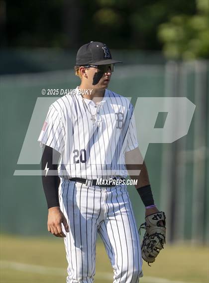 Thumbnail 3 in Woodbridge vs. Battlefield (VHSL Class 6 Region B Semifinal) photogallery.