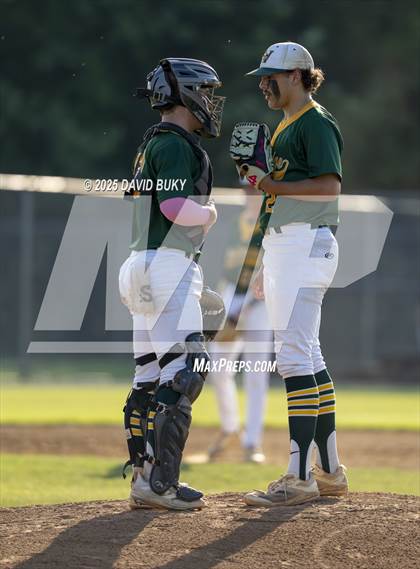 Thumbnail 3 in Woodbridge vs. Battlefield (VHSL Class 6 Region B Semifinal) photogallery.