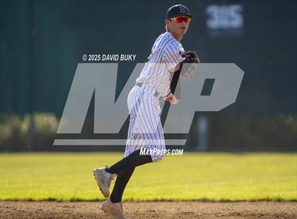 Thumbnail 3 in Woodbridge vs. Battlefield (VHSL Class 6 Region B Semifinal) photogallery.