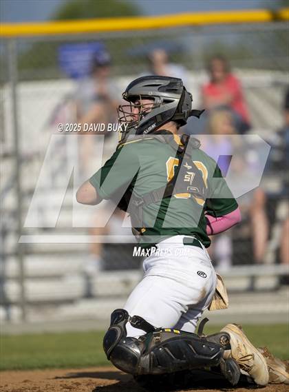 Thumbnail 1 in Woodbridge vs. Battlefield (VHSL Class 6 Region B Semifinal) photogallery.