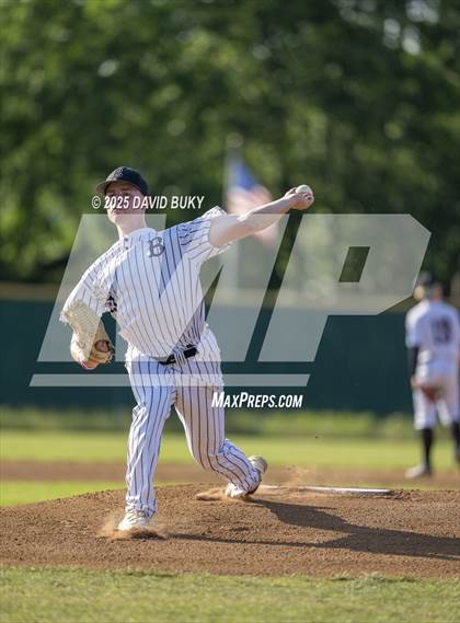 Thumbnail 1 in Woodbridge vs. Battlefield (VHSL Class 6 Region B Semifinal) photogallery.