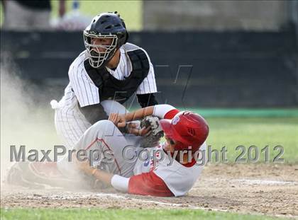 Thumbnail 3 in Buchanan vs. Stockdale (CIF CS Playoffs) photogallery.