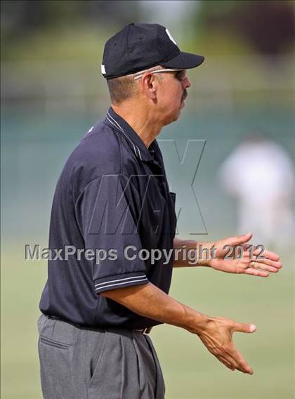Thumbnail 3 in Buchanan vs. Stockdale (CIF CS Playoffs) photogallery.