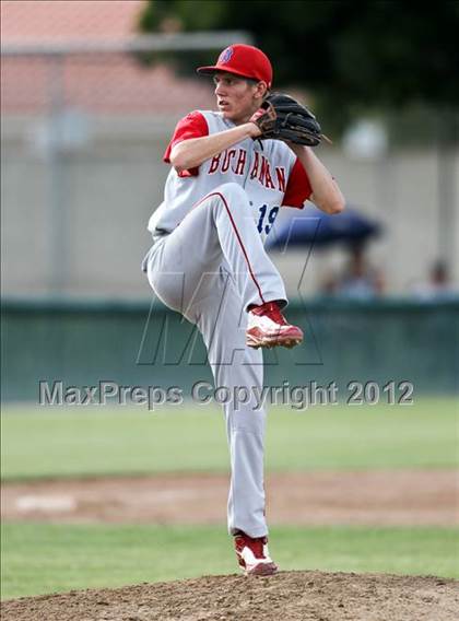 Thumbnail 3 in Buchanan vs. Stockdale (CIF CS Playoffs) photogallery.