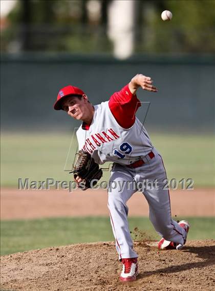 Thumbnail 3 in Buchanan vs. Stockdale (CIF CS Playoffs) photogallery.