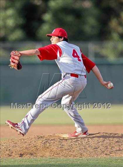 Thumbnail 3 in Buchanan vs. Stockdale (CIF CS Playoffs) photogallery.