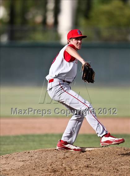 Thumbnail 3 in Buchanan vs. Stockdale (CIF CS Playoffs) photogallery.