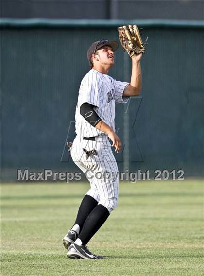Thumbnail 1 in Buchanan vs. Stockdale (CIF CS Playoffs) photogallery.