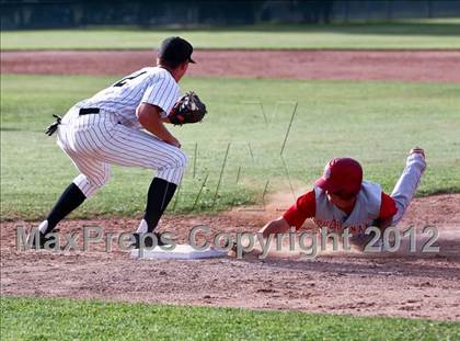 Thumbnail 1 in Buchanan vs. Stockdale (CIF CS Playoffs) photogallery.
