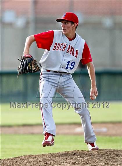 Thumbnail 3 in Buchanan vs. Stockdale (CIF CS Playoffs) photogallery.
