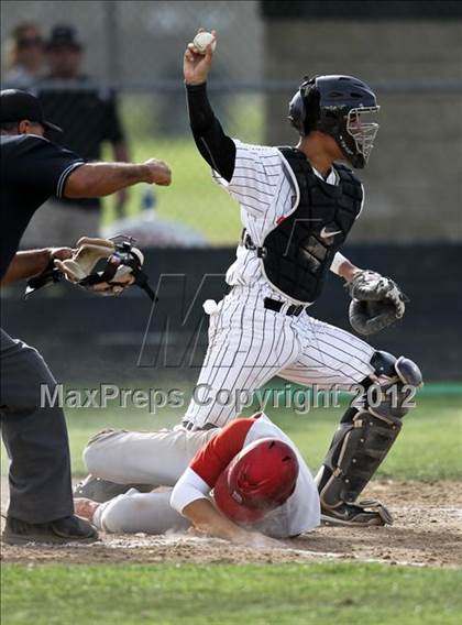Thumbnail 2 in Buchanan vs. Stockdale (CIF CS Playoffs) photogallery.