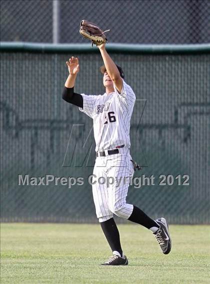 Thumbnail 3 in Buchanan vs. Stockdale (CIF CS Playoffs) photogallery.