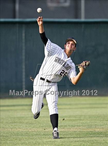Thumbnail 3 in Buchanan vs. Stockdale (CIF CS Playoffs) photogallery.