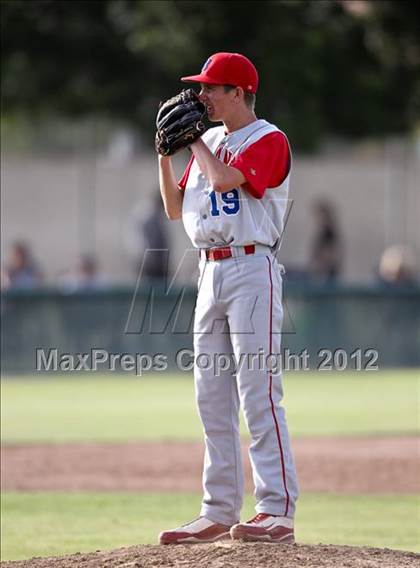 Thumbnail 3 in Buchanan vs. Stockdale (CIF CS Playoffs) photogallery.