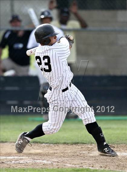 Thumbnail 2 in Buchanan vs. Stockdale (CIF CS Playoffs) photogallery.