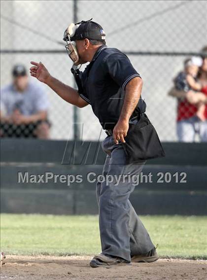 Thumbnail 2 in Buchanan vs. Stockdale (CIF CS Playoffs) photogallery.