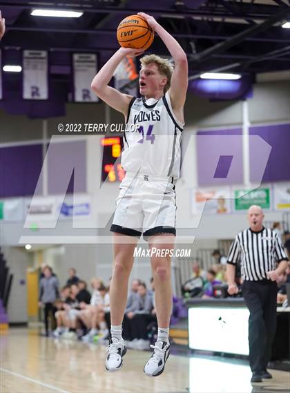 Thumbnail 3 in Roy vs. Riverton (Riverton Holiday Tournament) photogallery.