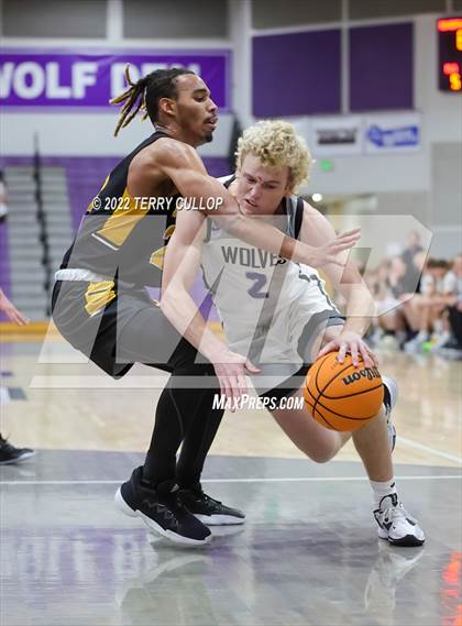 Thumbnail 3 in Roy vs. Riverton (Riverton Holiday Tournament) photogallery.