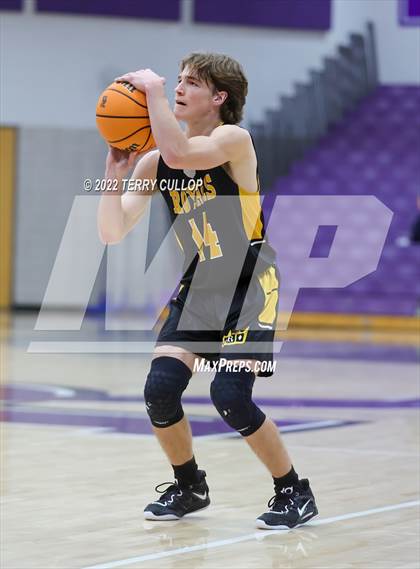 Thumbnail 3 in Roy vs. Riverton (Riverton Holiday Tournament) photogallery.