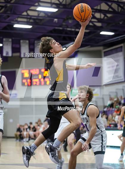 Thumbnail 3 in Roy vs. Riverton (Riverton Holiday Tournament) photogallery.